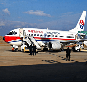 伊春机场托运航空快运业稳步发展的原因是什么？
